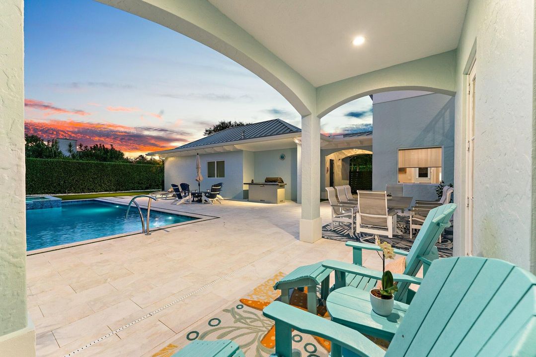 En Venta: $4,500,000 (4 camas, 4 baños, 4582 Pies cuadrados)