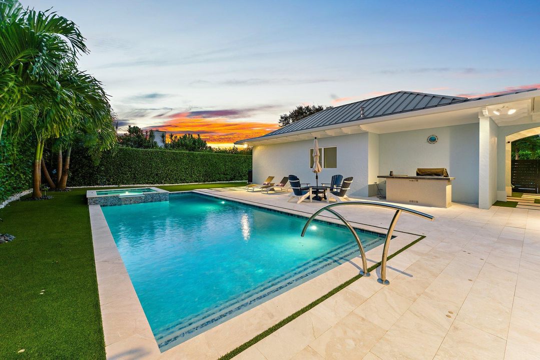 En Venta: $4,500,000 (4 camas, 4 baños, 4582 Pies cuadrados)