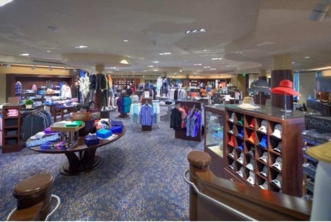 For Sale: $6,400,000 (3 beds, 3 baths, 2635 Square Feet)