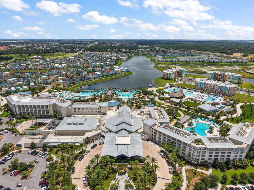 For Sale: $419,900 (2 beds, 2 baths, 1380 Square Feet)