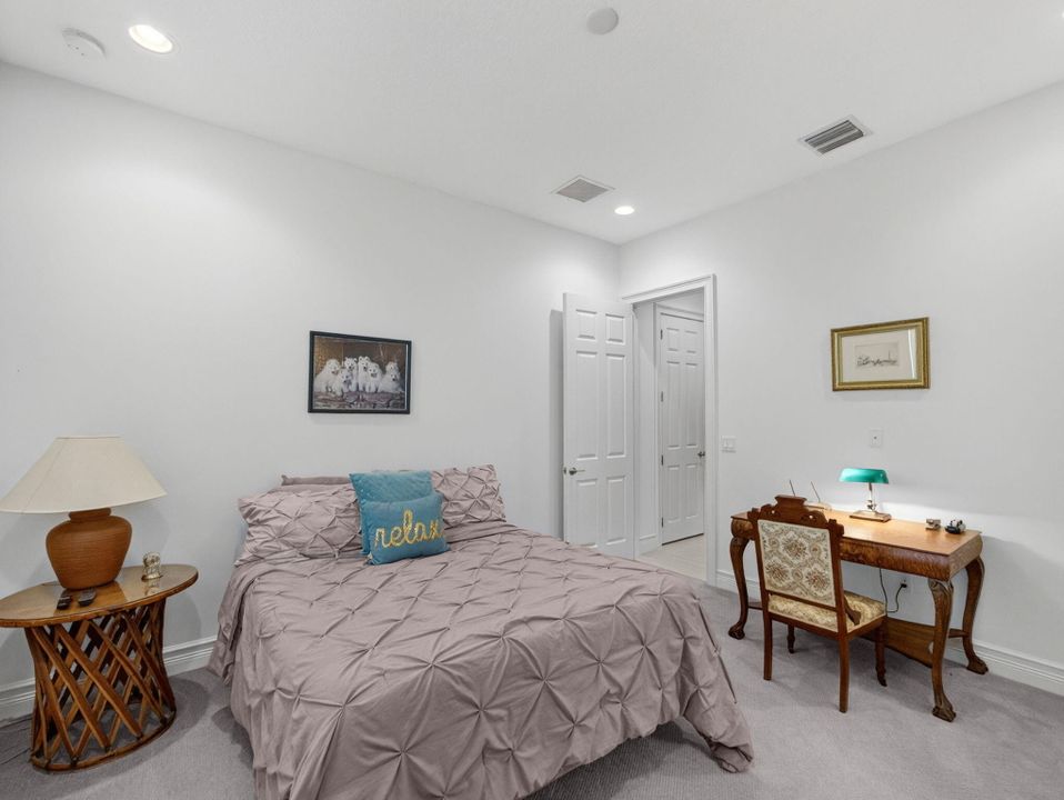 For Sale: $1,899,999 (3 beds, 3 baths, 3060 Square Feet)