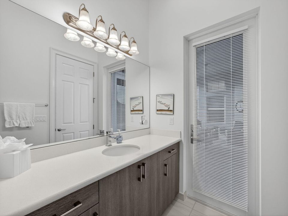 For Sale: $1,899,999 (3 beds, 3 baths, 3060 Square Feet)