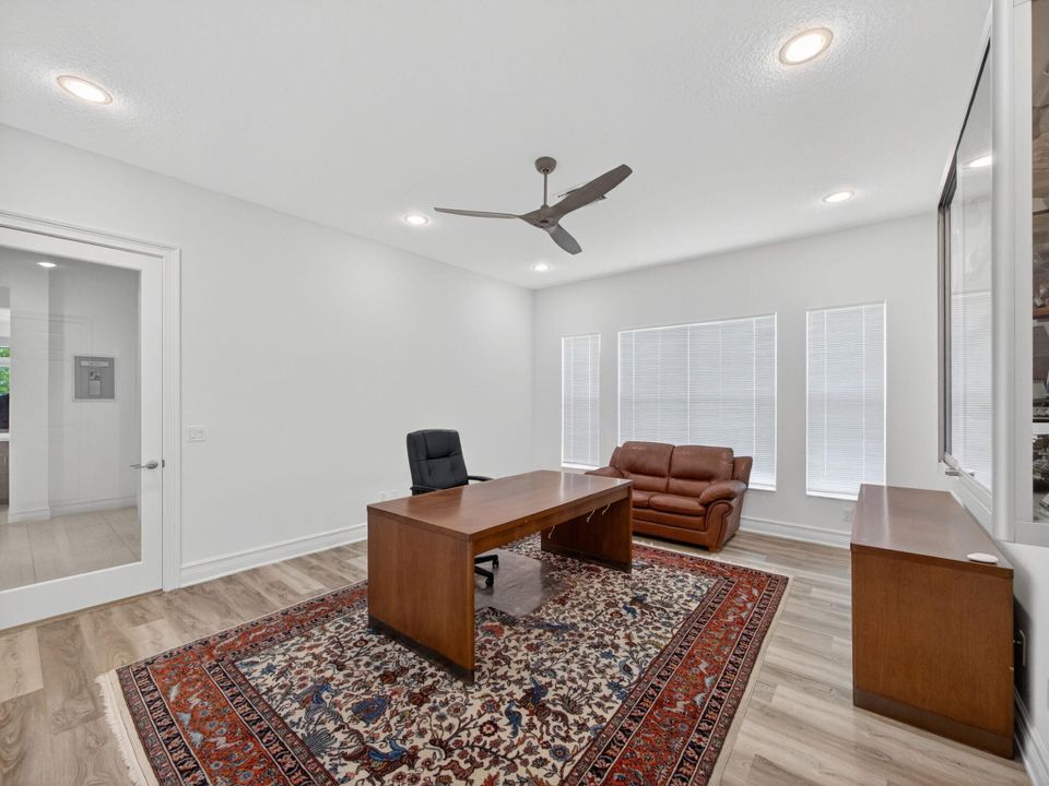 For Sale: $1,899,999 (3 beds, 3 baths, 3060 Square Feet)