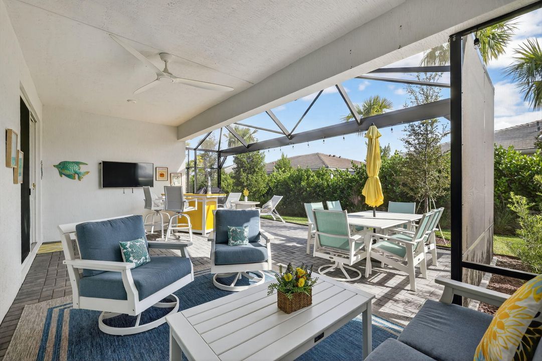 На продажу: $419,000 (2 спален, 2 ванн, 1635 Квадратных фут)