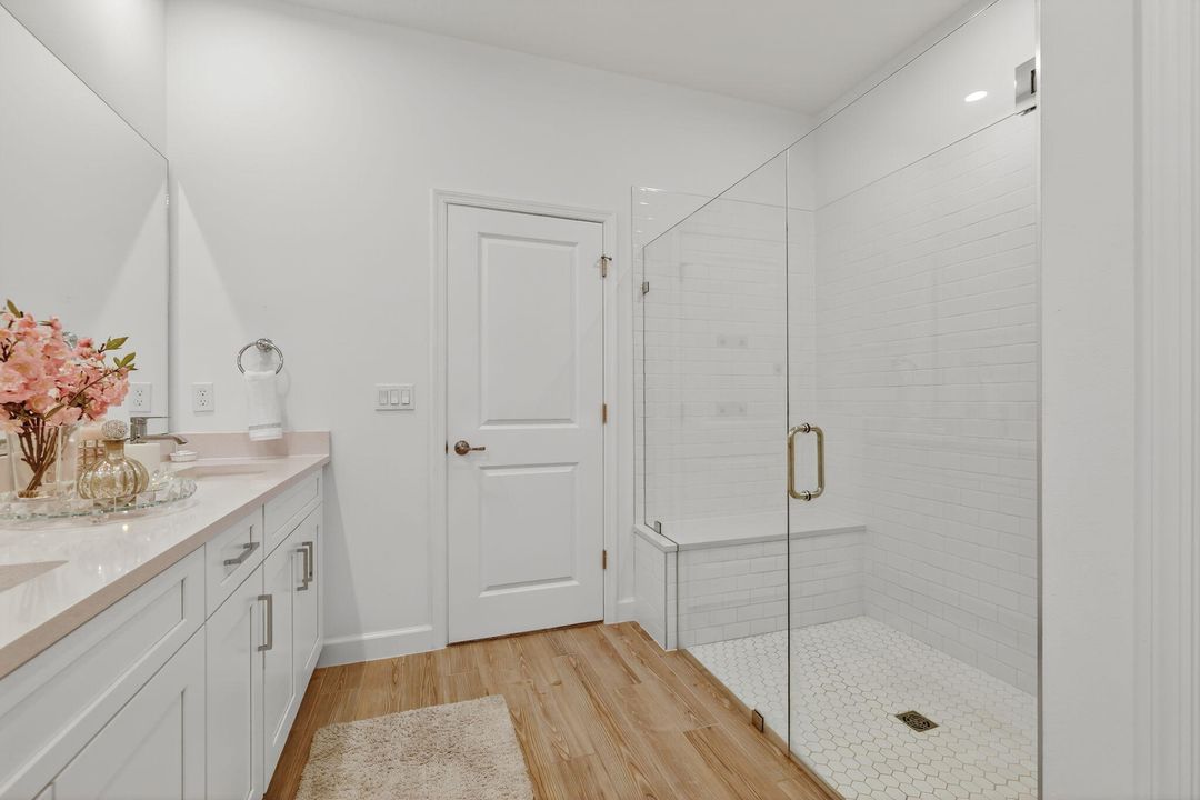 На продажу: $419,000 (2 спален, 2 ванн, 1635 Квадратных фут)