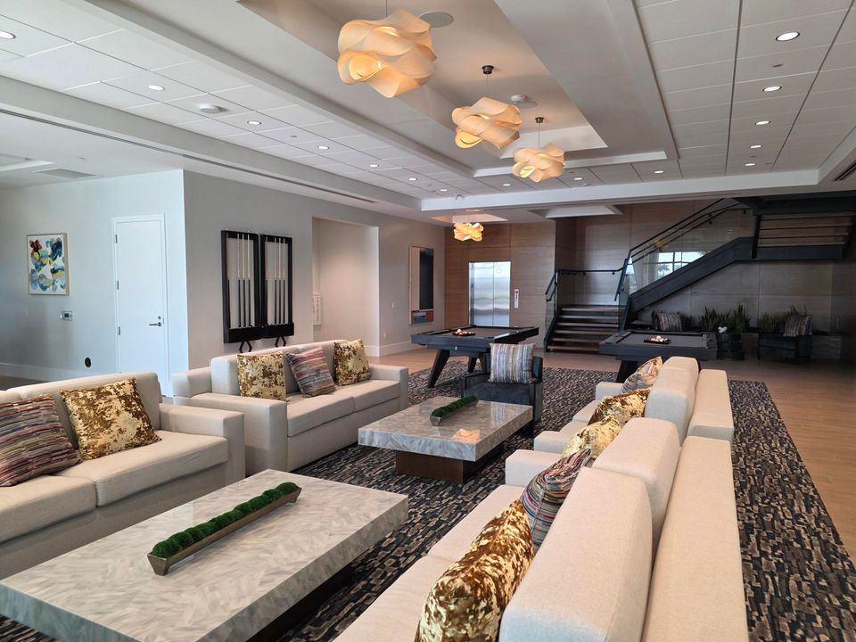 На продажу: $419,000 (2 спален, 2 ванн, 1635 Квадратных фут)