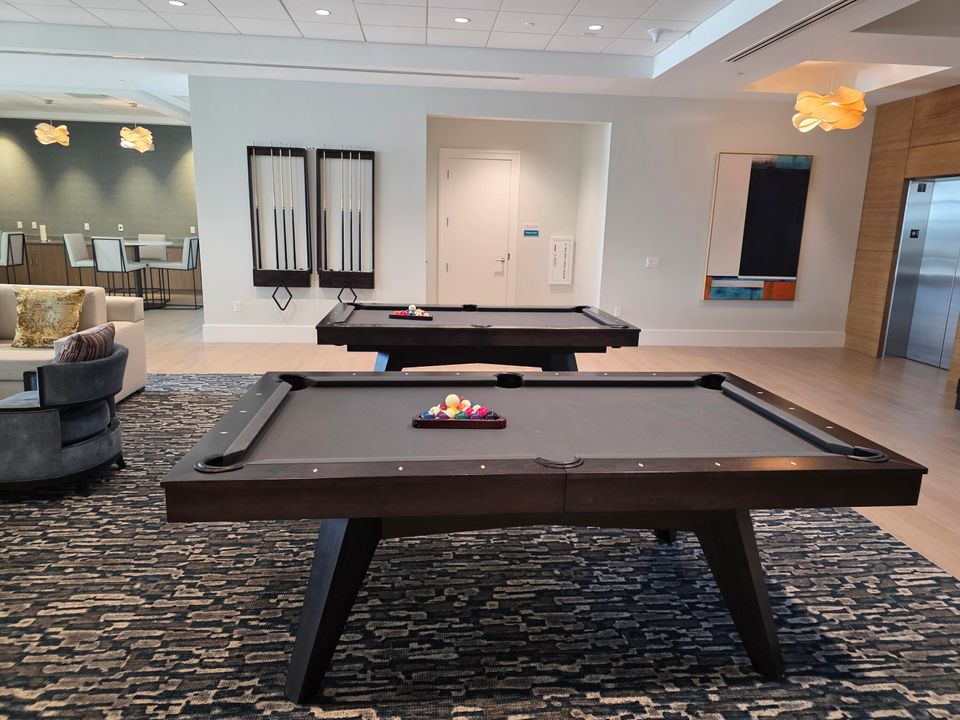 На продажу: $419,000 (2 спален, 2 ванн, 1635 Квадратных фут)