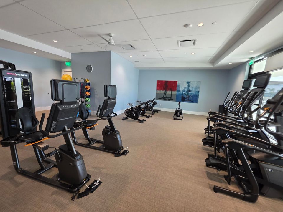 На продажу: $419,000 (2 спален, 2 ванн, 1635 Квадратных фут)