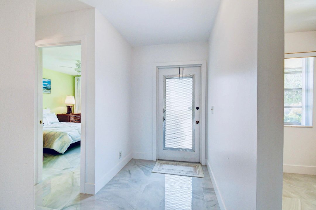 En Venta: $307,000 (2 camas, 2 baños, 1080 Pies cuadrados)