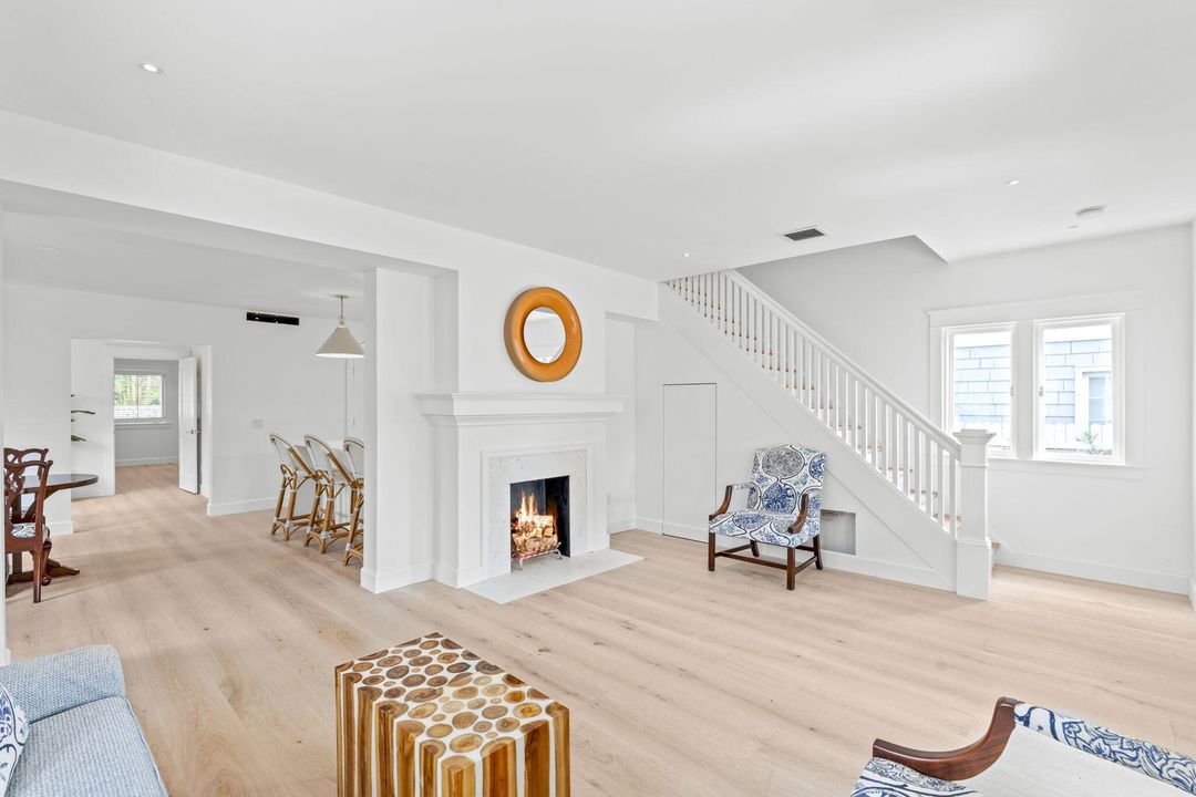 На продажу: $2,575,000 (4 спален, 3 ванн, 2588 Квадратных фут)