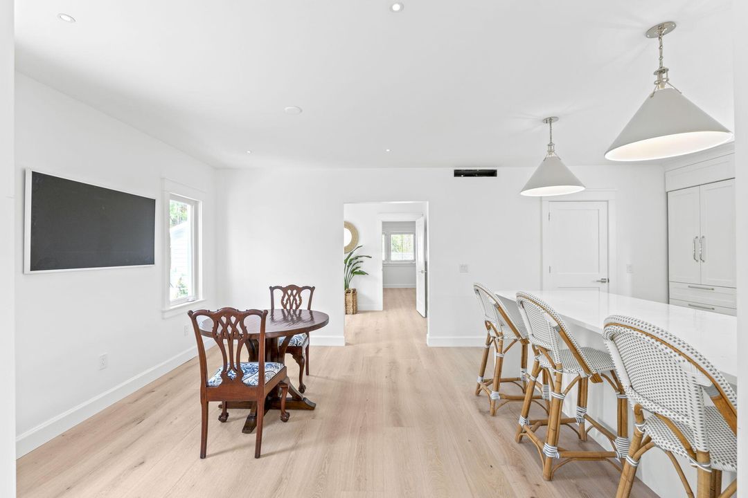 На продажу: $2,575,000 (4 спален, 3 ванн, 2588 Квадратных фут)