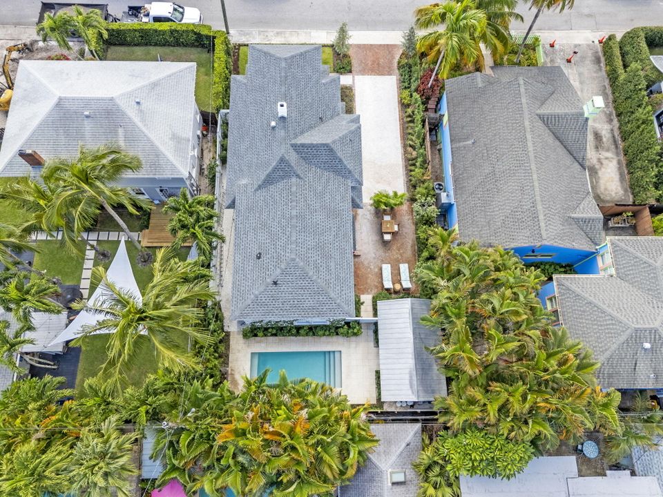 На продажу: $2,575,000 (4 спален, 3 ванн, 2588 Квадратных фут)