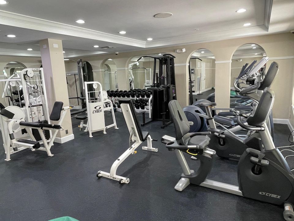 Под контрактом: $2,995 (2 спален, 2 ванн, 1132 Квадратных фут)