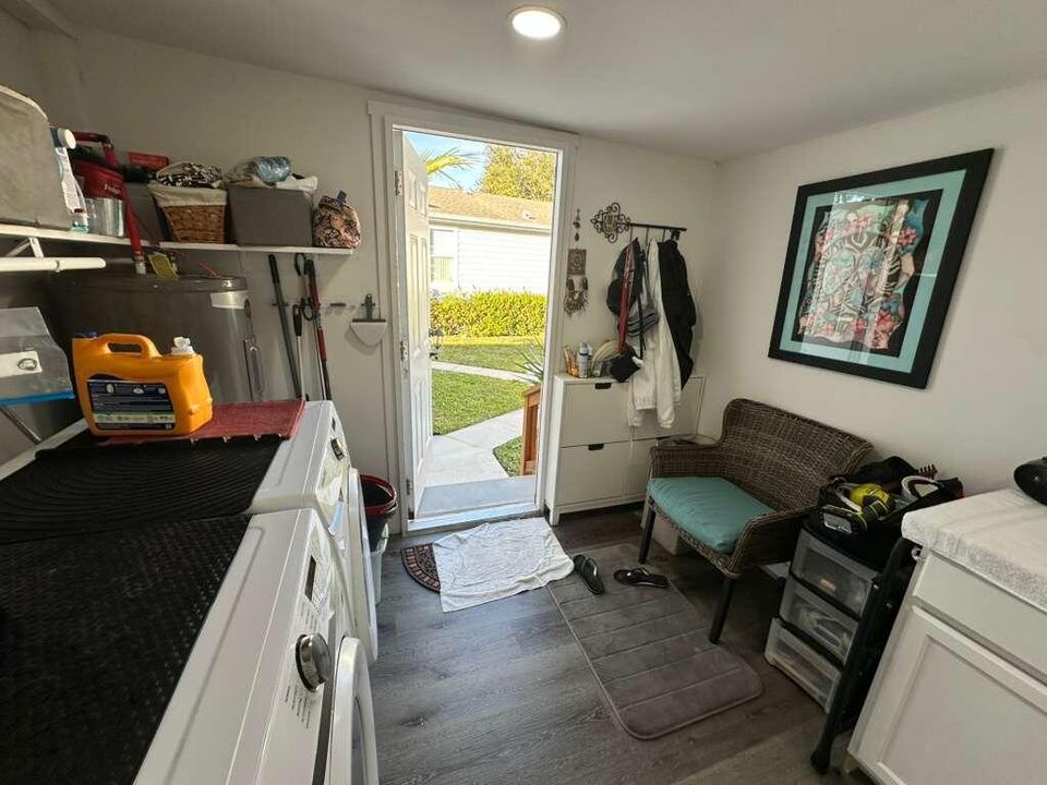 待售: $155,000 (3 贝兹, 2 浴室, 1160 平方英尺)