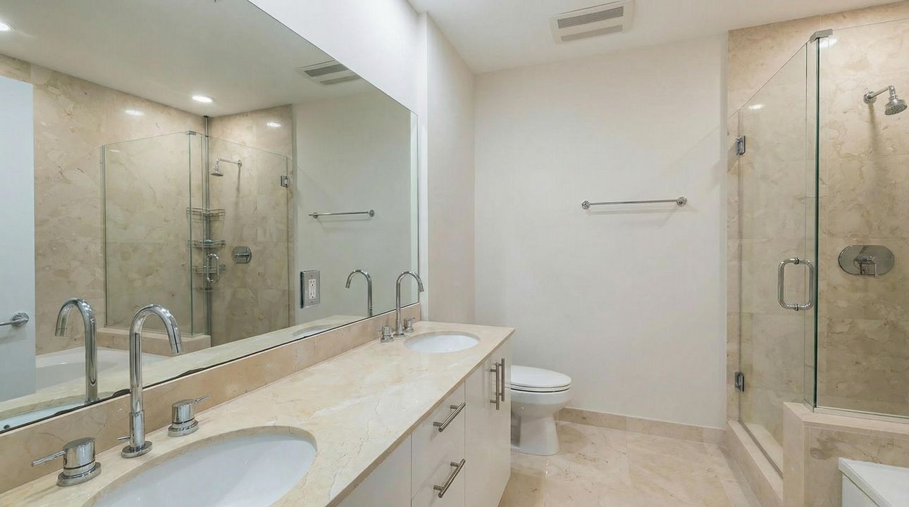 For Sale: $974,000 (2 beds, 2 baths, 1120 Square Feet)