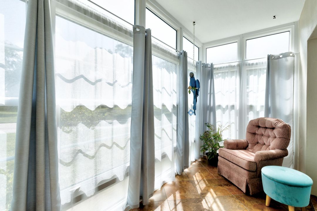 For Sale: $160,000 (2 beds, 2 baths, 1000 Square Feet)