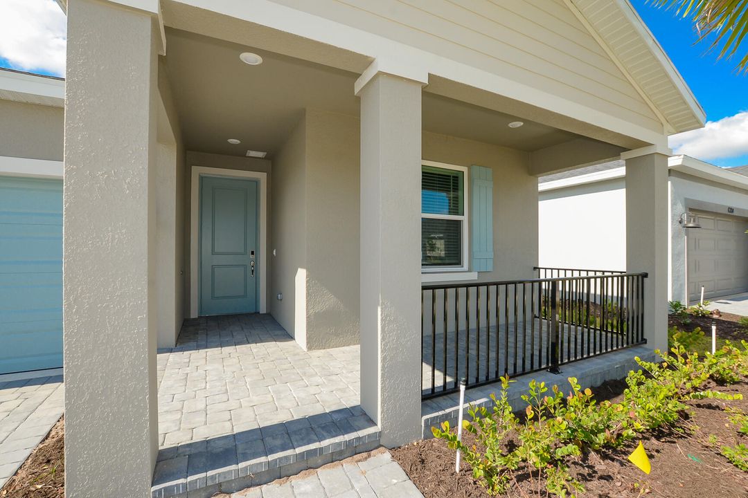 出租: $3,000 (3 贝兹, 2 浴室, 1654 平方英尺)