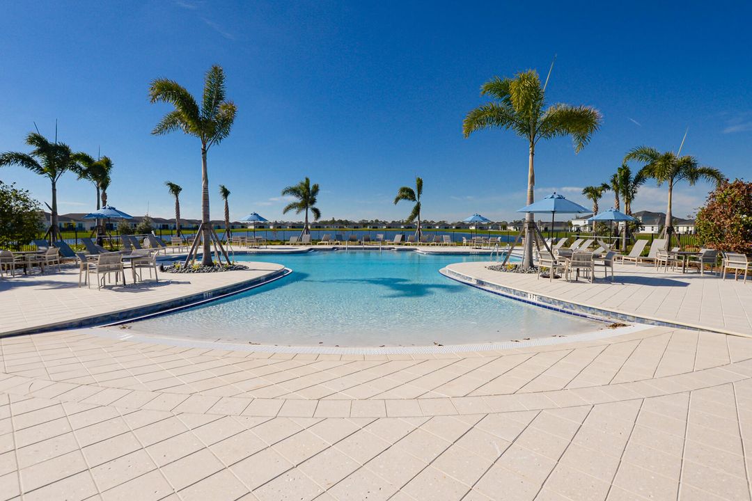 出租: $3,000 (3 贝兹, 2 浴室, 1654 平方英尺)