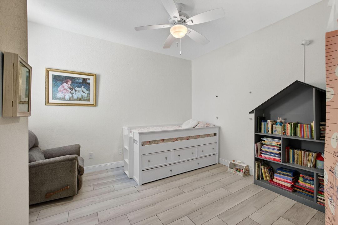 На продажу: $330,000 (3 спален, 2 ванн, 1614 Квадратных фут)