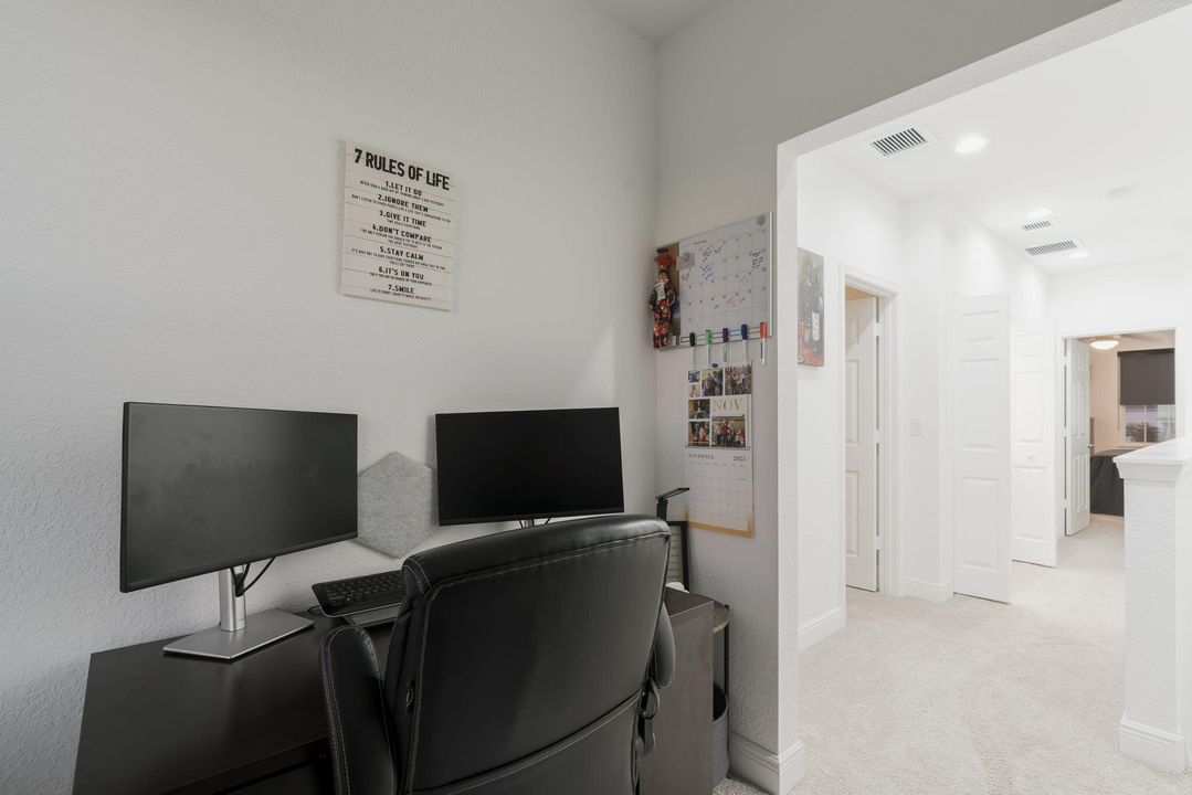 待售: $314,000 (2 贝兹, 2 浴室, 1354 平方英尺)