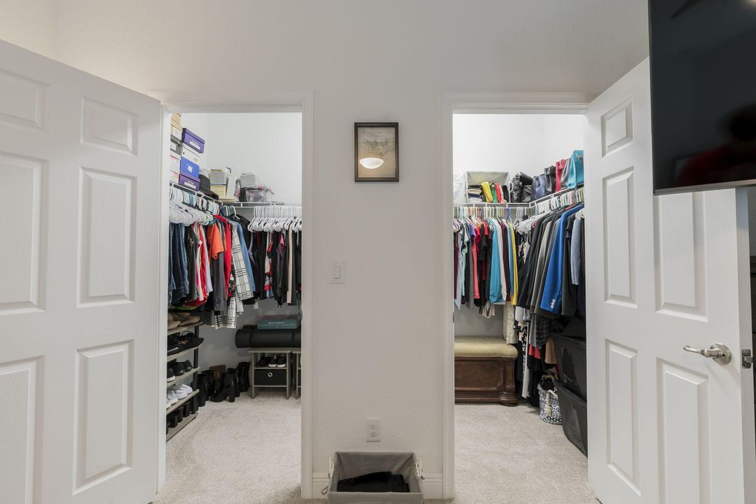 待售: $314,000 (2 贝兹, 2 浴室, 1354 平方英尺)