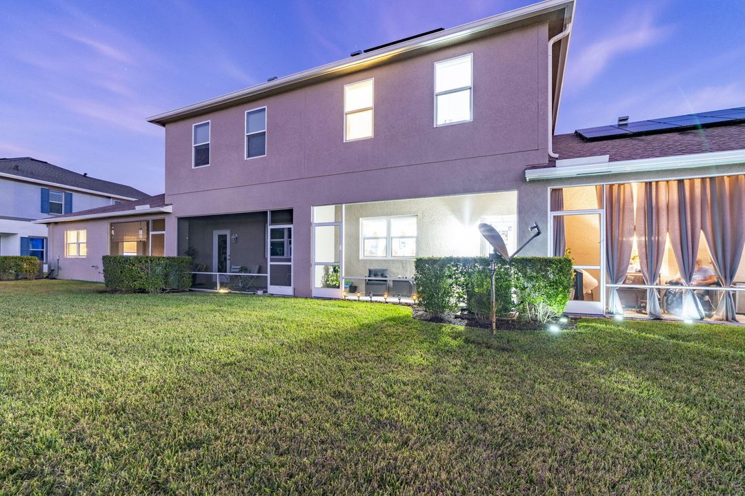 待售: $314,000 (2 贝兹, 2 浴室, 1354 平方英尺)