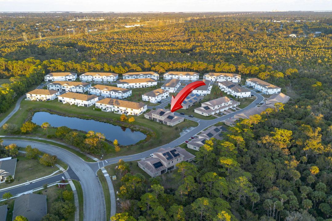 待售: $314,000 (2 贝兹, 2 浴室, 1354 平方英尺)