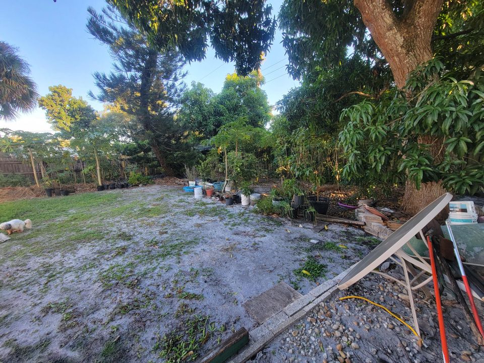 For Sale: $290,000 (2 beds, 2 baths, 1152 Square Feet)