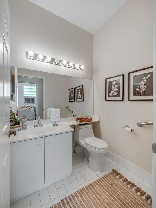 待售: $480,000 (3 贝兹, 2 浴室, 2353 平方英尺)