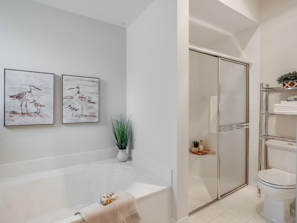 待售: $480,000 (3 贝兹, 2 浴室, 2353 平方英尺)