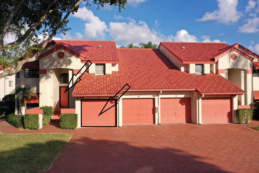 For Sale: $298,500 (3 beds, 2 baths, 1620 Square Feet)