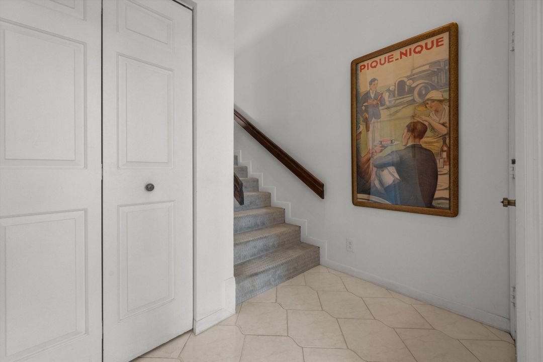 For Sale: $298,500 (3 beds, 2 baths, 1620 Square Feet)