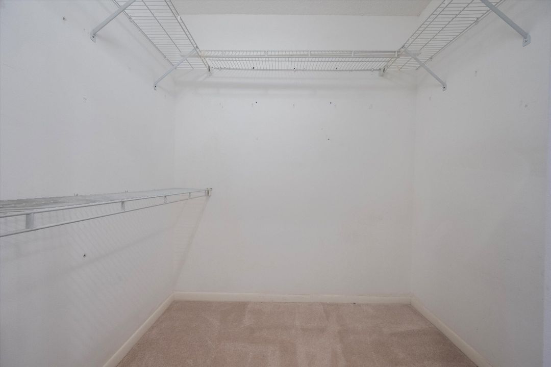 For Sale: $298,500 (3 beds, 2 baths, 1620 Square Feet)