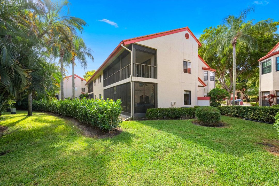 For Sale: $298,500 (3 beds, 2 baths, 1620 Square Feet)