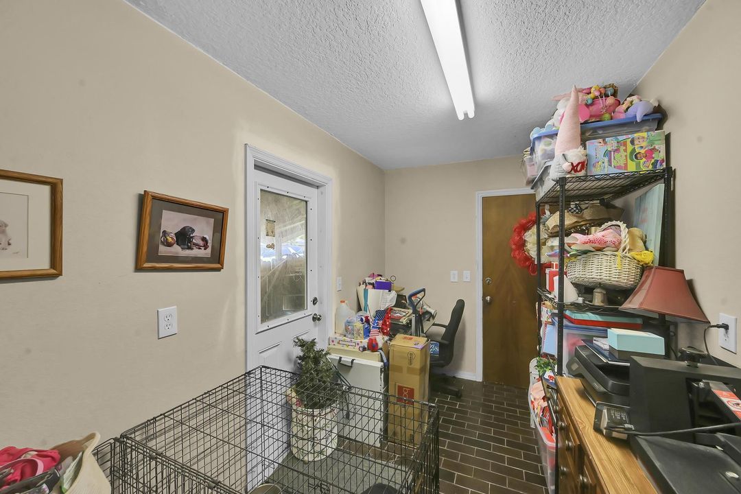 For Sale: $449,900 (3 beds, 3 baths, 2310 Square Feet)