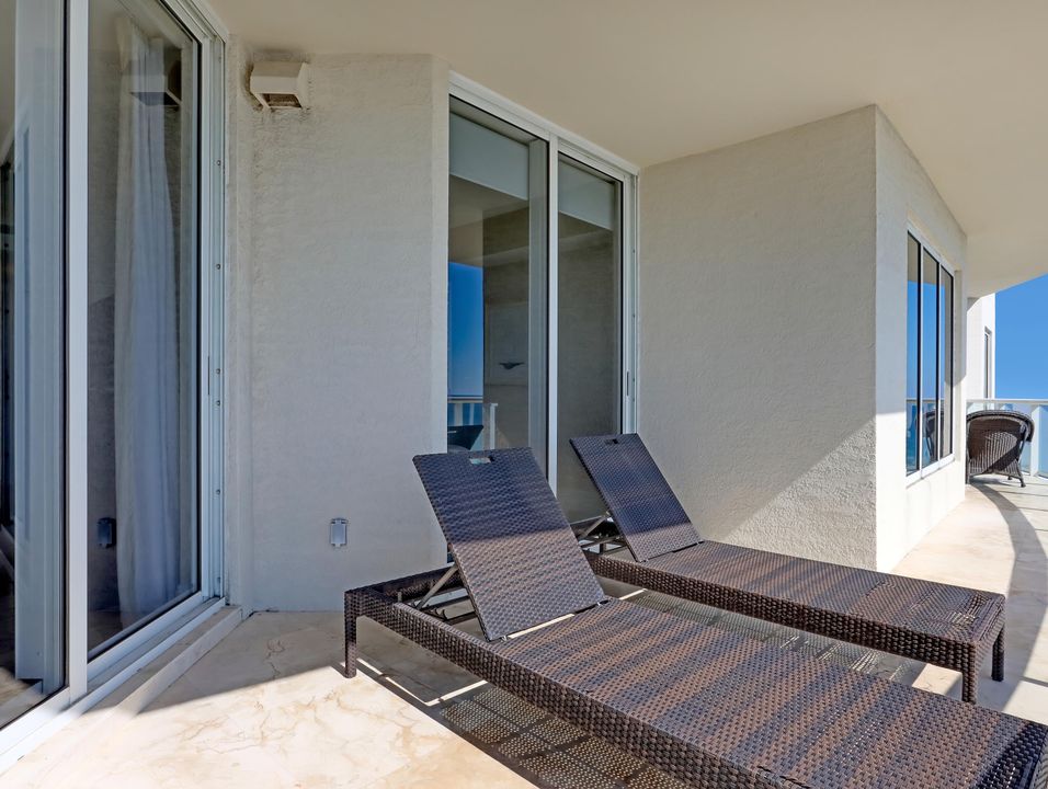 En Venta: $2,495,000 (2 camas, 2 baños, 2115 Pies cuadrados)