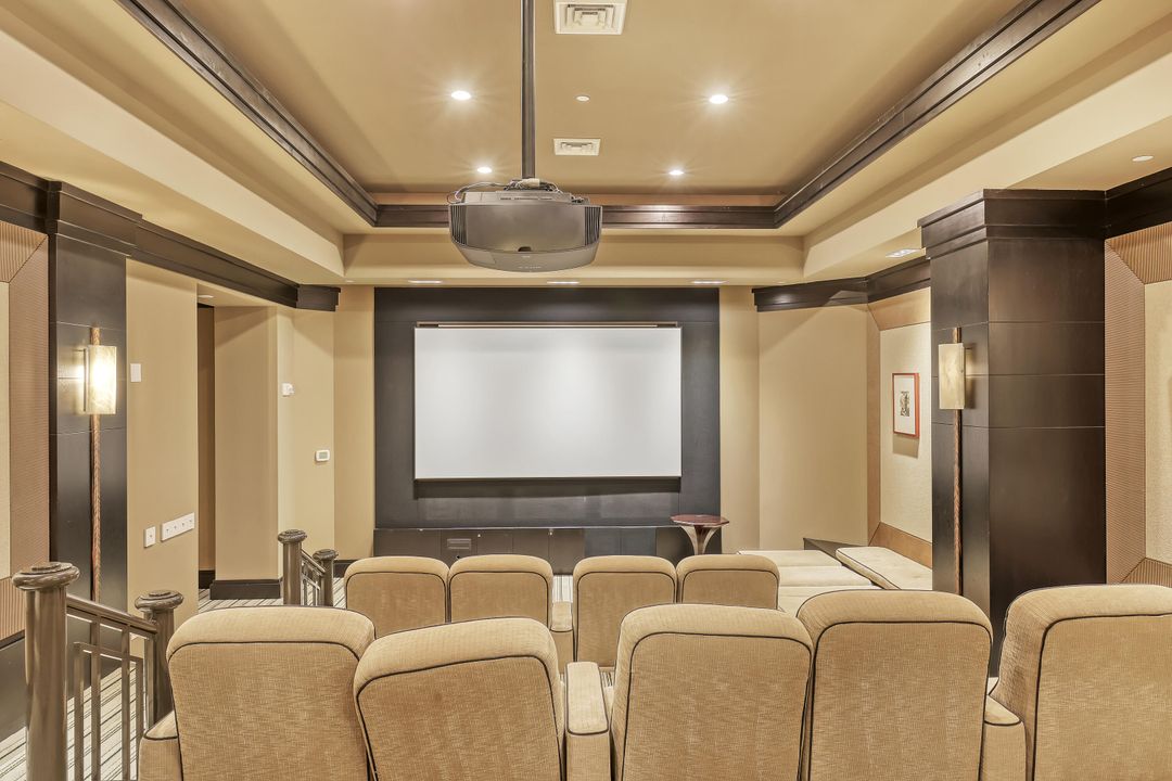 En Venta: $2,495,000 (2 camas, 2 baños, 2115 Pies cuadrados)