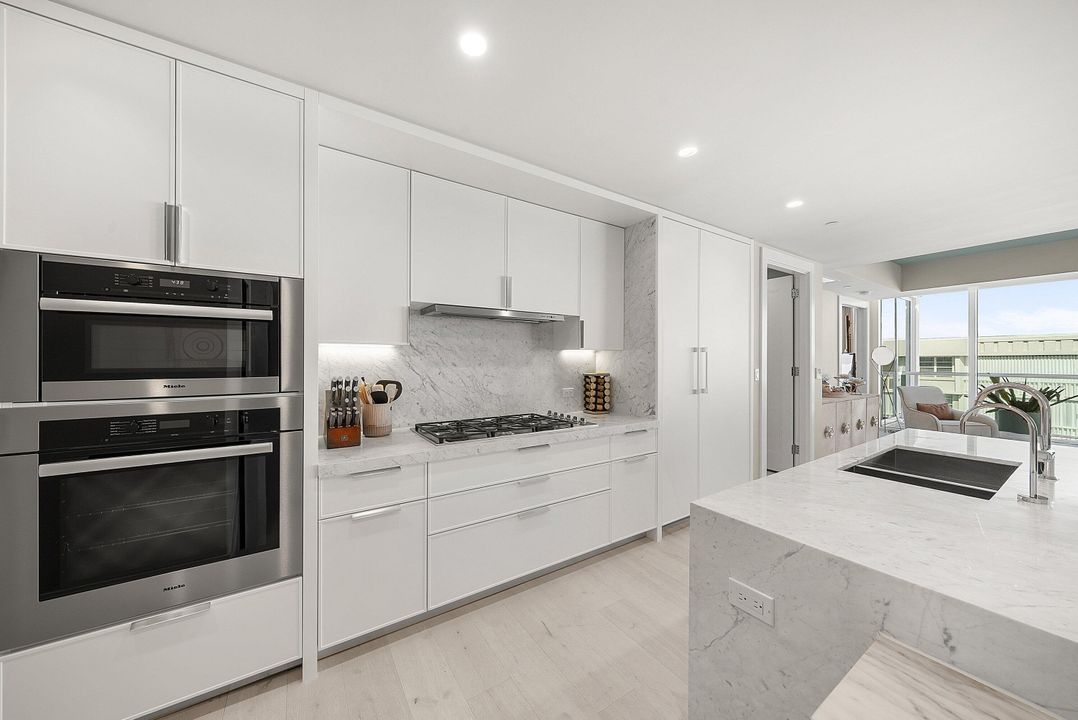 出租: $45,000 (3 贝兹, 3 浴室, 2743 平方英尺)