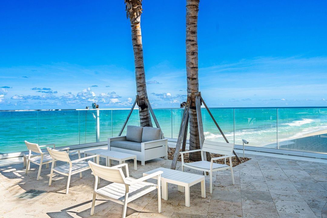 出租: $45,000 (3 贝兹, 3 浴室, 2743 平方英尺)