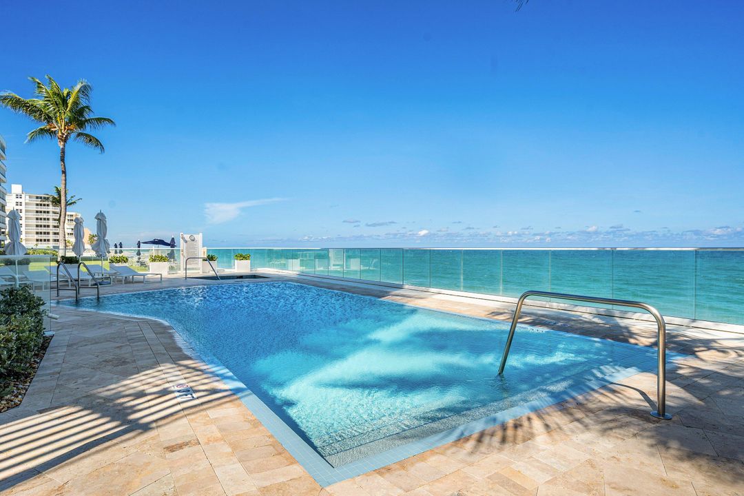 出租: $45,000 (3 贝兹, 3 浴室, 2743 平方英尺)