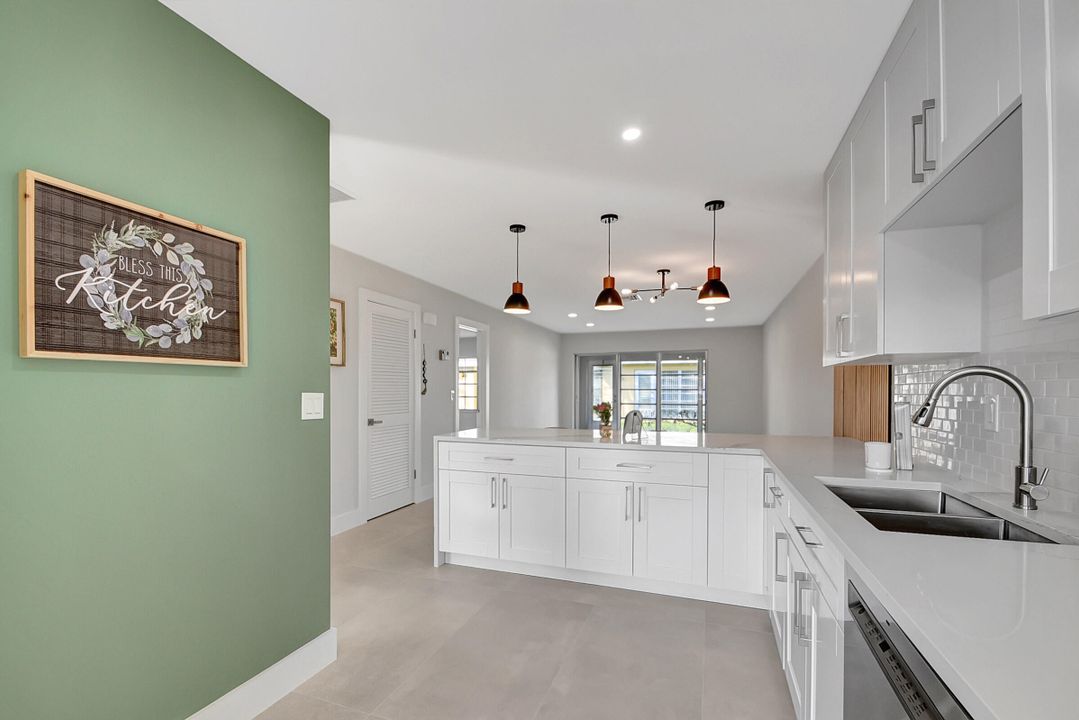 En Venta: $274,999 (2 camas, 1 baños, 989 Pies cuadrados)