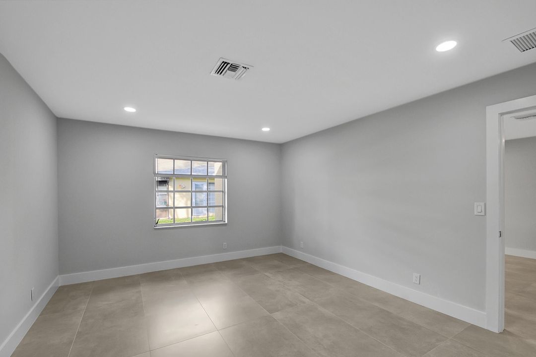 En Venta: $274,999 (2 camas, 1 baños, 989 Pies cuadrados)