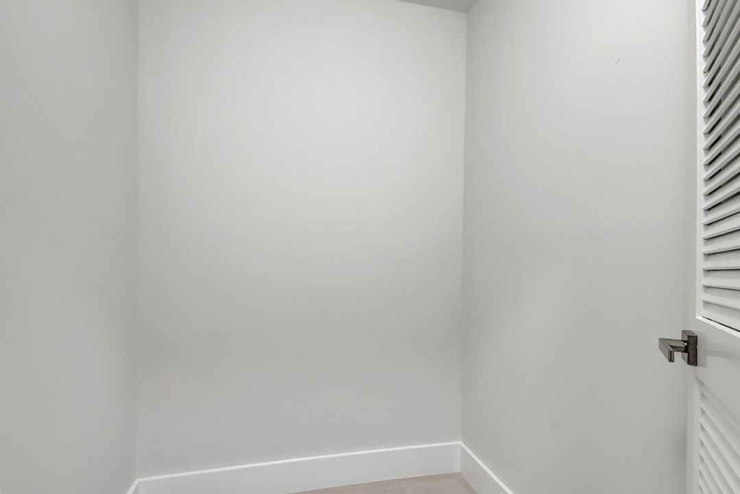 En Venta: $274,999 (2 camas, 1 baños, 989 Pies cuadrados)