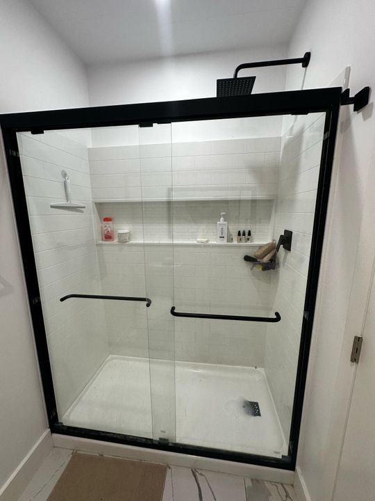 For Rent: $1,650 (0 beds, 1 baths, 456 Square Feet)