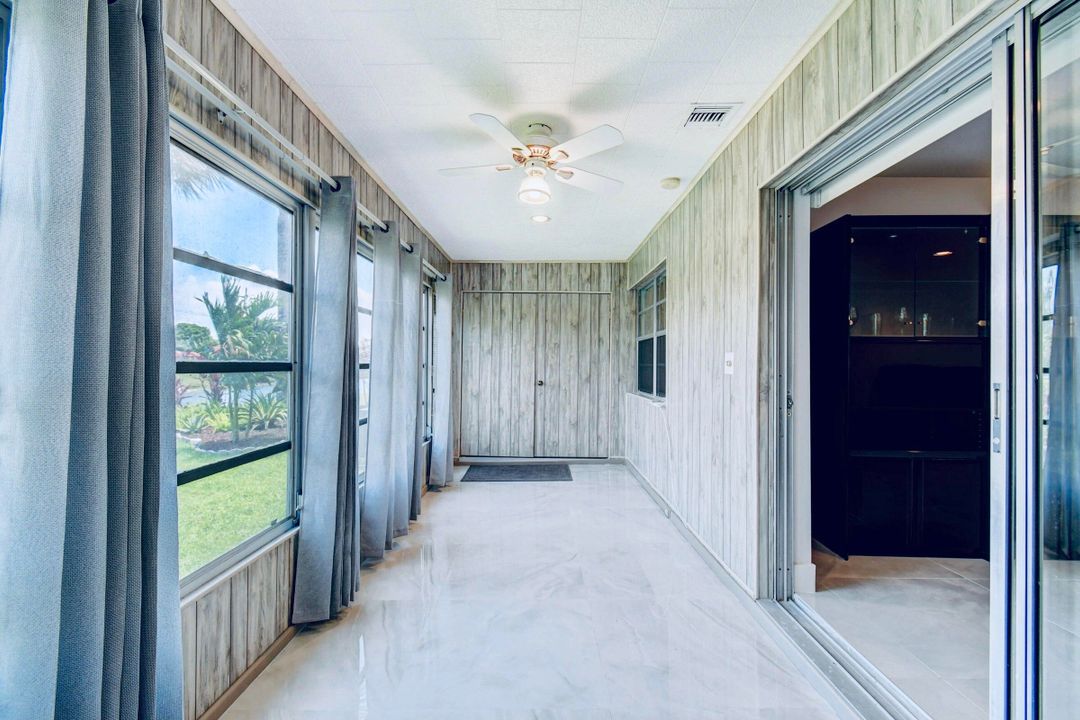 En Venta: $307,000 (2 camas, 2 baños, 1080 Pies cuadrados)