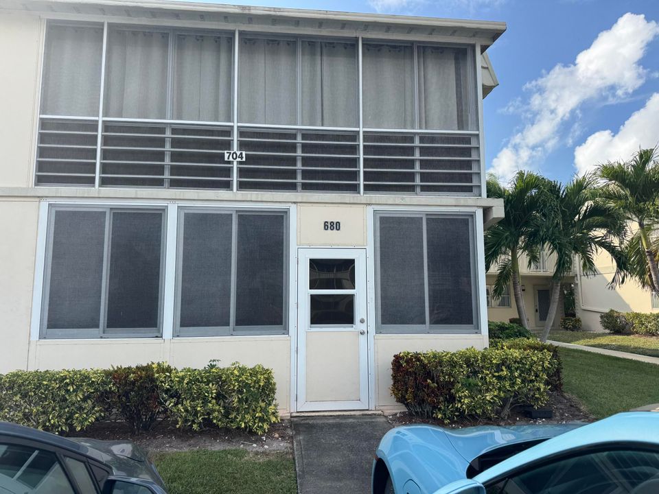 En Venta: $89,500 (2 camas, 2 baños, 880 Pies cuadrados)