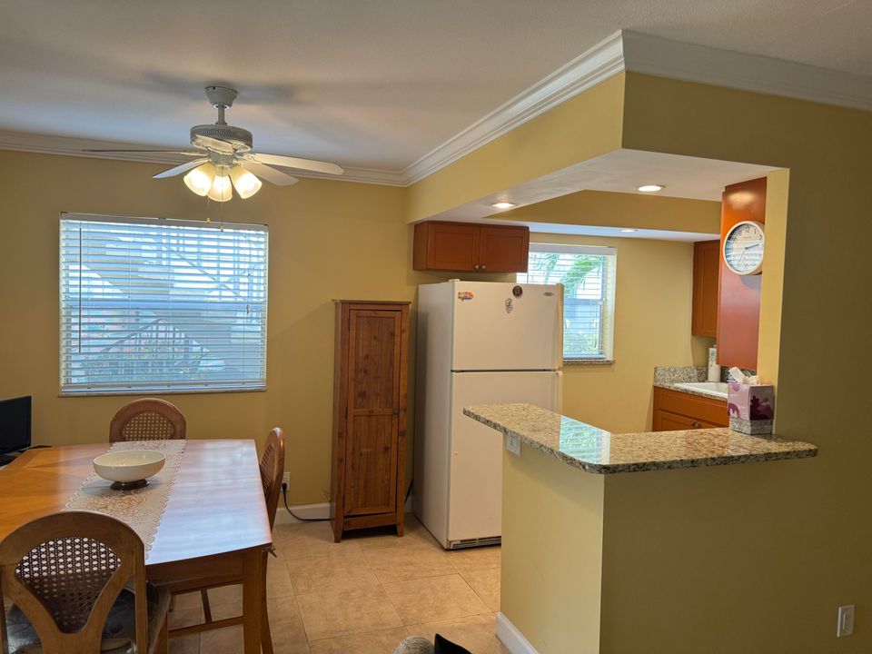 En Venta: $89,500 (2 camas, 2 baños, 880 Pies cuadrados)