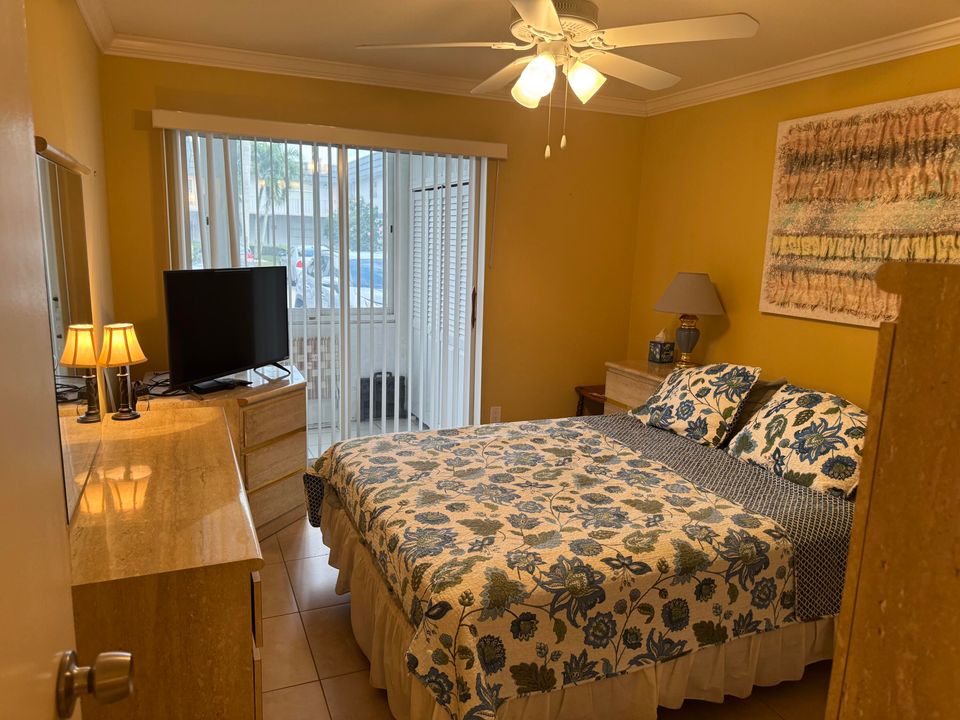 En Venta: $89,500 (2 camas, 2 baños, 880 Pies cuadrados)