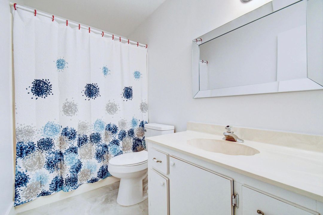 En Venta: $307,000 (2 camas, 2 baños, 1080 Pies cuadrados)