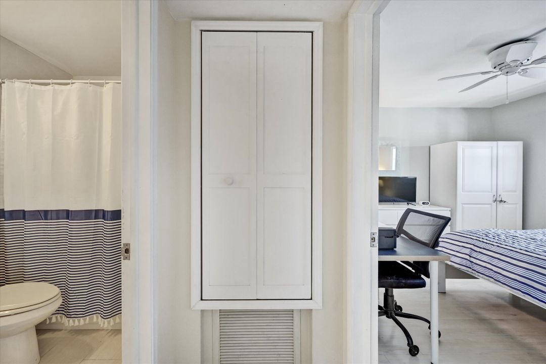 待售: $349,900 (2 贝兹, 2 浴室, 1000 平方英尺)